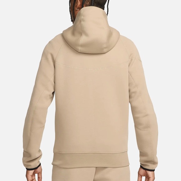 Nike Sportswear Tech Fleece Windrunner - Picture 2 of 12